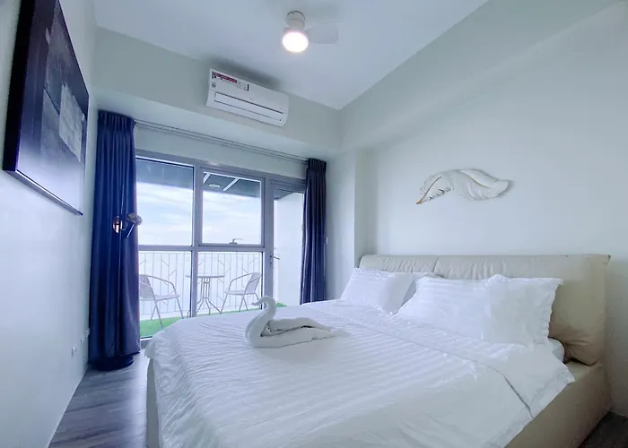 Luxurious 3 Bedrooms Highrise Oceanfront Near Airport Okada Solaire Casino Moa With Parking Apartamento *