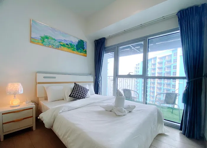 Luxurious 3 Bedrooms Highrise Oceanfront Near Airport Okada Solaire Casino Moa With Parking * Manila